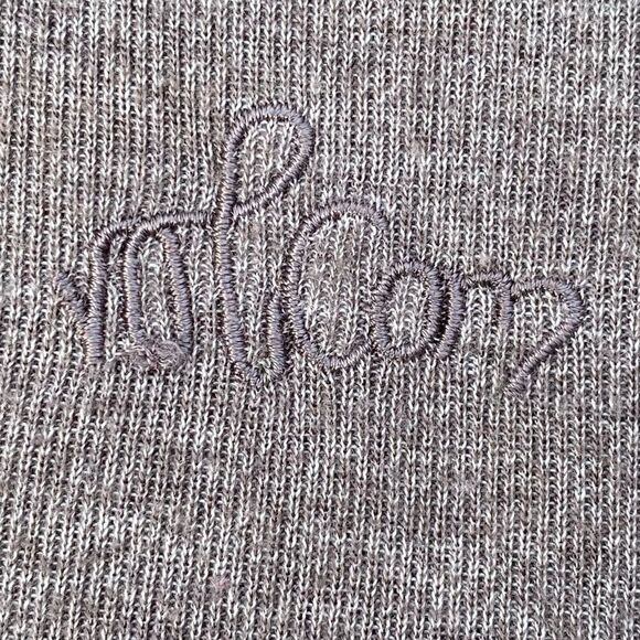Volcom Light Gray/Taupe Short Sleeve Tee. Size Small. EUC! - Picture 5 of 5
